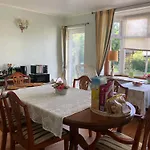 Ryedale House 3*